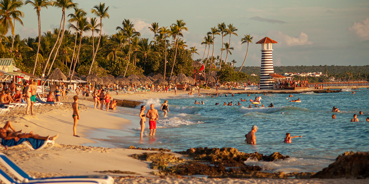 Anjuna Beach Self-Guided Tour: Best Way to Explore North Goa